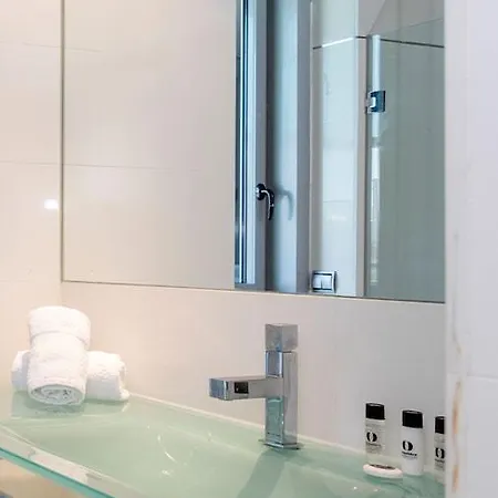 Unique Rentals-seafront Luxe アパート