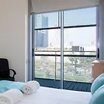 Unique Rentals-seafront Luxe *