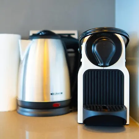 Unique Rentals-seafront Luxe