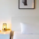Unique Rentals-seafront Luxe Σπίτι διακοπών *