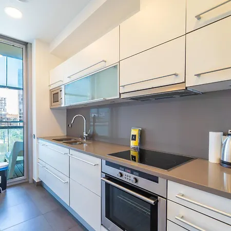 Unique Rentals-seafront Luxe Barcelona